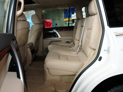 2012–2015 Toyota Land Cruiser 200 Series Seat Covers – Custom Fit Full Set, Leather & Nappa Options